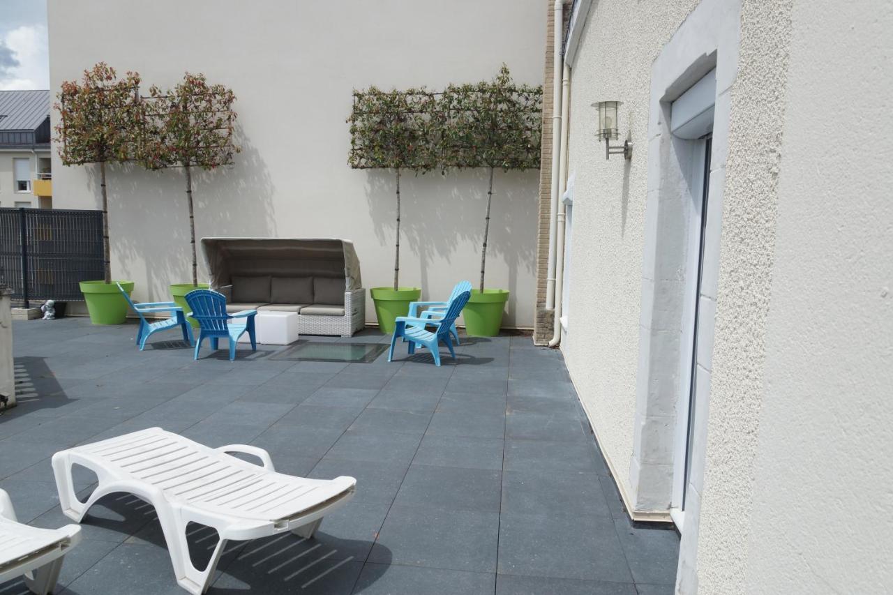 72M² Avec Terrasse Dans Demeure Angevine De 2 Etages Apartment Angers Luaran gambar