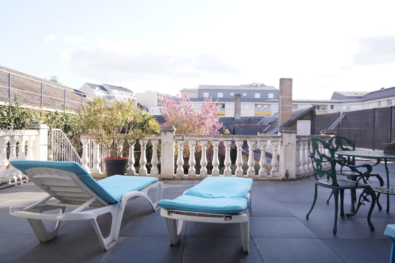 72M² Avec Terrasse Dans Demeure Angevine De 2 Etages Apartment Angers Luaran gambar